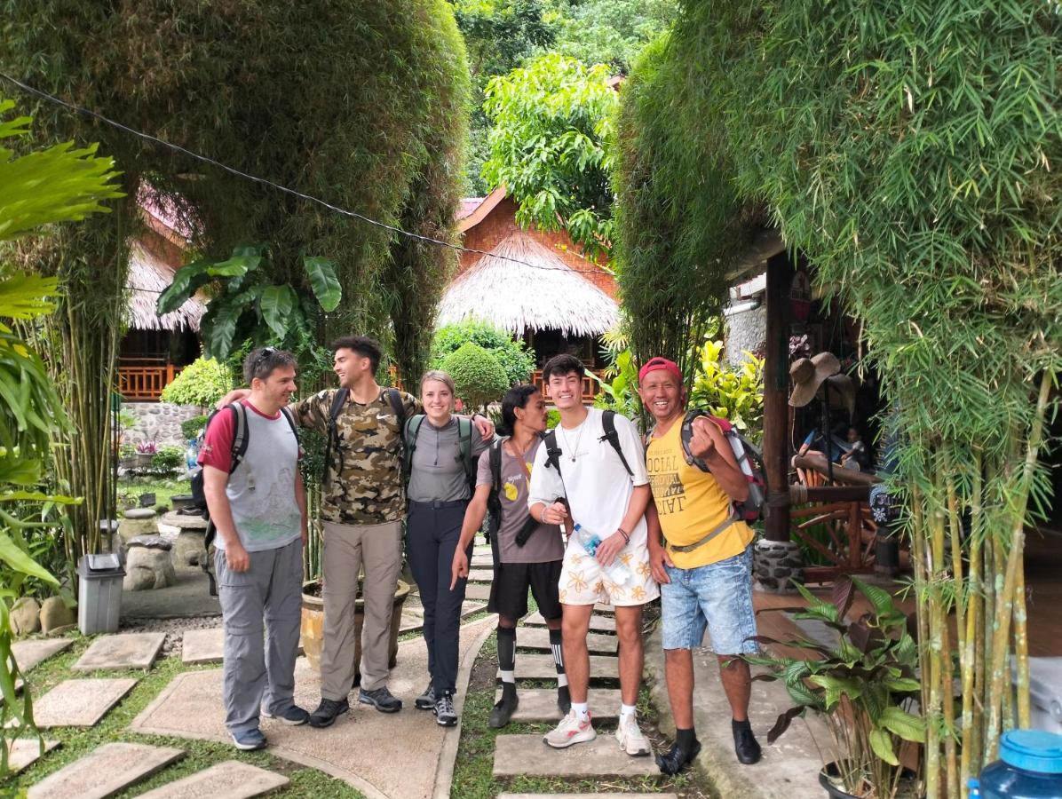 Junia Guesthouse Bukit Lawang Exterior photo